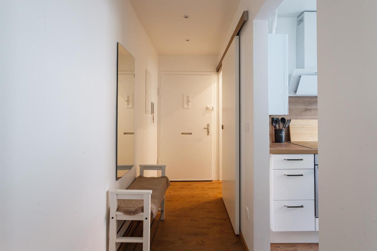 Design Apartment / 2 Room / Central / Contactless Check-In Ганновер Экстерьер фото